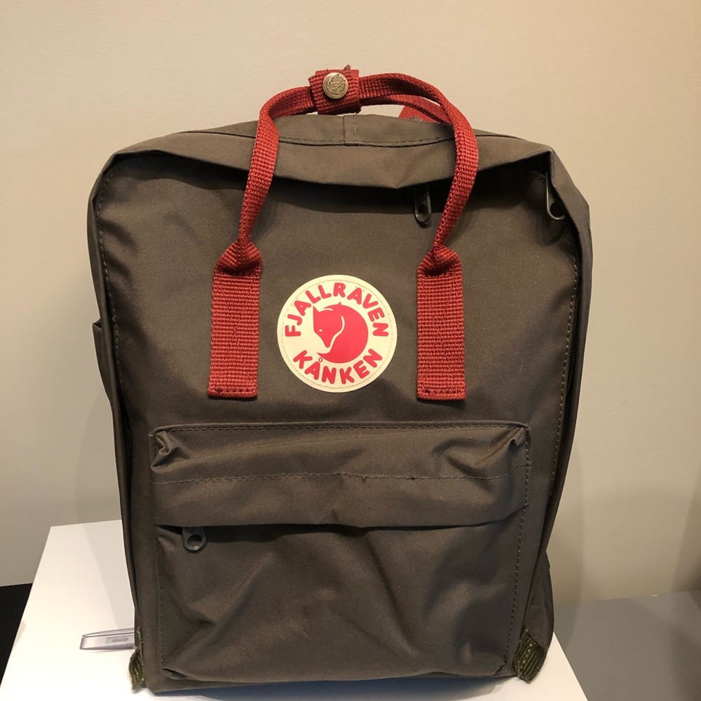 FJALLRAVEN KanKan dark green backpack